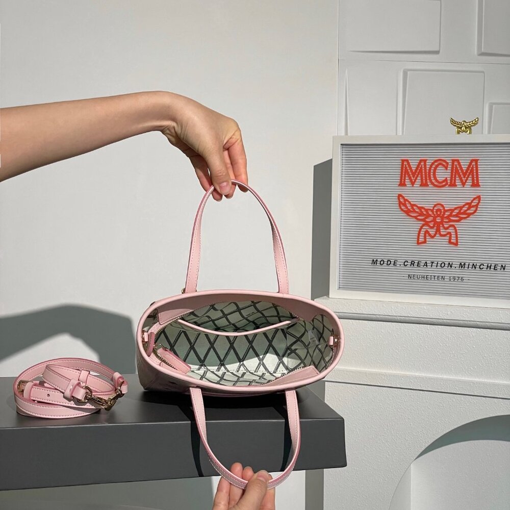 MCM shoulder bag/crossbody bag, pink with all-over monogram print. - Picture 8 of 9
